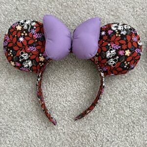 Vera Bradley Floral Minnie Mouse Ears with Purple Bow